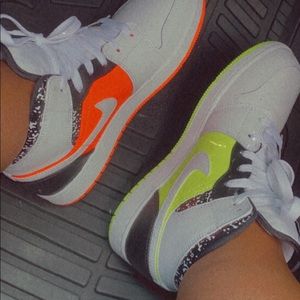 Meet your Posher, Takeya